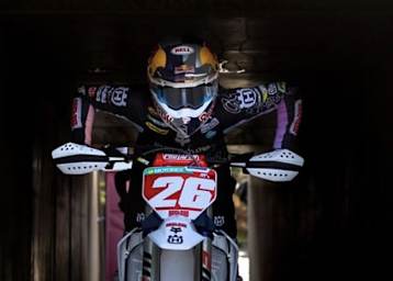 Liam Everts startete in Saint-Jean-d'Angély mit dem Redplate des WM-Leaders