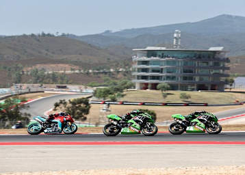 Zwei Kawasaki-Siege in Portimao