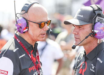 Pramac-Manager Nieto (re.) mit Jorge Martins Crew-Chief Daniele Romangnoli