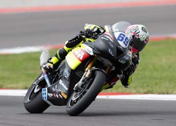 Triumph feierte bei der Supersport-WM in Cremona zwei Podestplätze