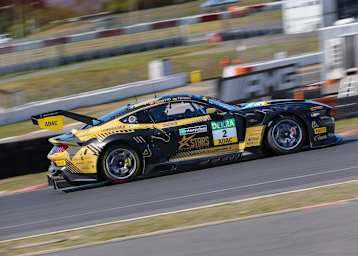 Jonathan Cecotto auf Pole