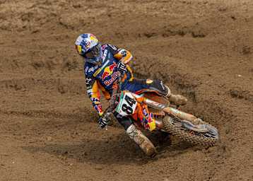 Jeffrey Herlings gewann das Samstagsrennen in Dreetz