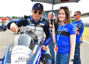 Max Enderlein schickt Grüße an Marvin Siebdrath