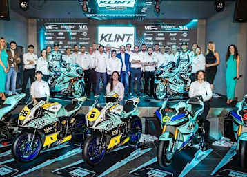 Großer Aufschlag: Vorstellung von« Klint Forward Factory Racing»