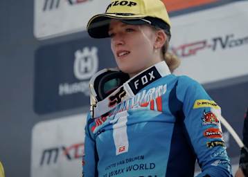 Lotte van Drunen auf dem Podium in der Türkei