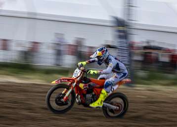 Lucas Coenen holt in der WM weiter auf