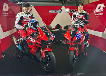 die QJ-Piloten Raffaele De Rosa und Niki Tuuli