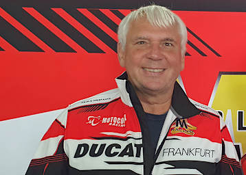 Matthias Moser plant Zwei-Mann-Team