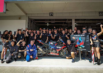 Das BMW Motorrad World Endurance Team in Suzuka