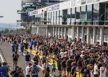 Viel zu sehen gab es am Nürburgring beim Pitwalk