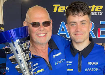 Evert Blom mit Swan Smits (re.)