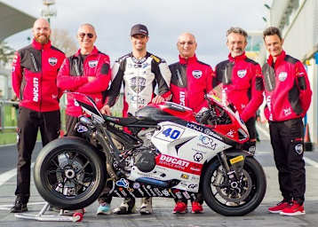 Simone Corsi und das Ducati-Team Renzi Corse