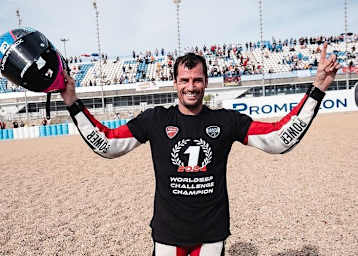 Simone Corsi kehrt in die Moto2 zurück