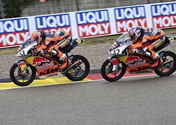 Spanien vor Indonesien