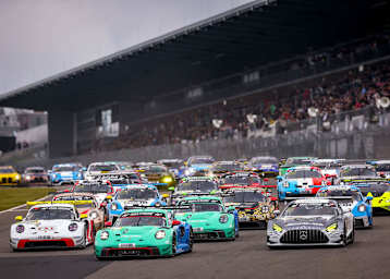 Die Nürburgring Langstrecken-Serie startet in die Saison 2025