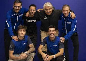 Paolo Pavesio, Gino Borsoi, Paolo Campinoti, Lin Jarvis, Izan Guevara und Tony Arbolino bei der Vorstellung des Moto2-Projekts im letzten November