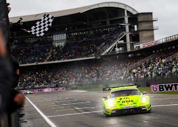 Thomas Preining im Manthey Porsche