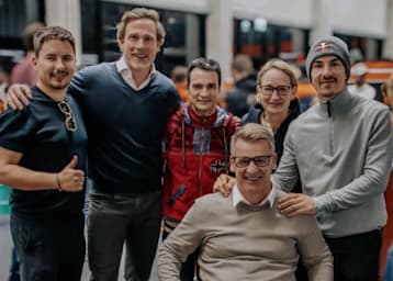 Lorenzo, Vinales und Pedrosa mit Gottfried Neumeister und Pit Beirer 