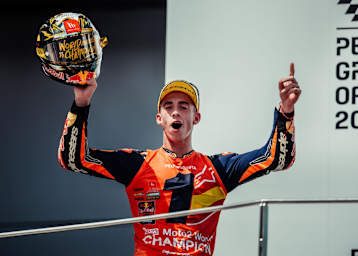 Pedro Acosta nach dem Gewinn des Moto2-WM-Titels 2023