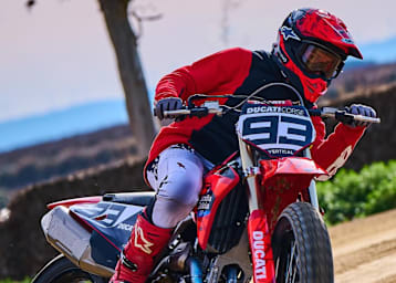 Marc Marquez bei seiner vorweihnachtlichen Flat-Track-Einheit