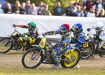 Der WM-Zweite Romano Hummel (666) hat gute Karten