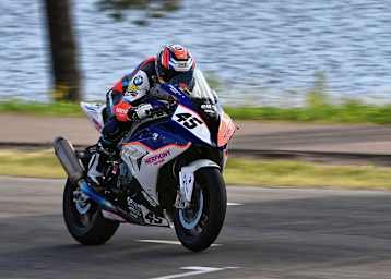 Sebastien Le Grelle: Mit Vollgas am Ufer des Vuoksi