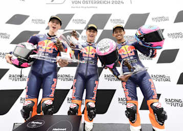 Die Top-3 Maximo Quiles, Alvaro Carpe und Veda Pratama (v.l.)