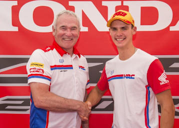 Tim Gajser erhielt in Lommel von HRC einen 5-Jahres-Vertrag