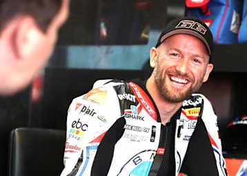 Tom Sykes kann wieder lachen