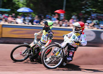 David Bellego (li.) gegen Martin Smolinski