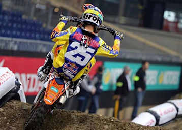 Marvin Musquin (KTM) siegte in Genf auf der 350er KTM