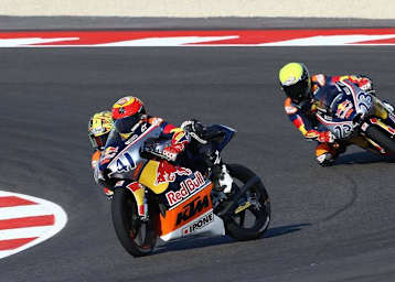 Bei den Red Bull Rookies kommt es häufig zu gefährlichen Situationen