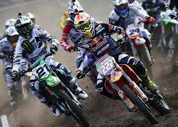 Paulin (21) und Cairoli (222) im Sand von Valkenswaard