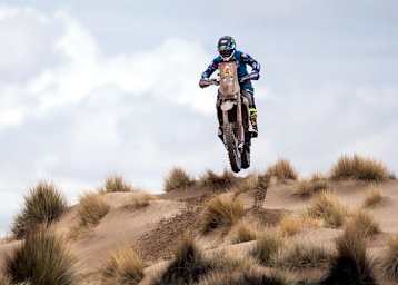 Yamaha-Pilot Adrien Van Beveren führt die Dakar 2018 an