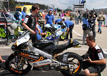 Erleben Sie mit den Racing Team Germany den Sachsenring-GP hautnah im Paddock