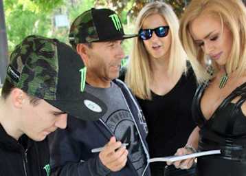 Greg Hancock (2.v.l.) ist eine herausragende Persönlichkeit