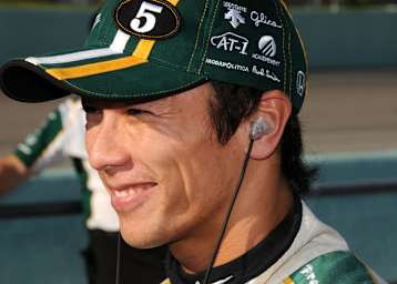 Sato bleibt der IndyCar Series erhalten