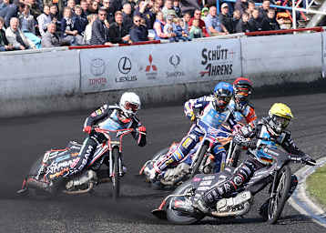 Kai Huckenbeck (vorne) gab nur einen Punkt ab