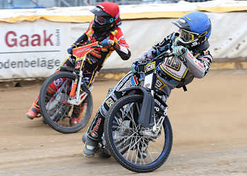Lukas Baumann (blau) kam bis ins Finale