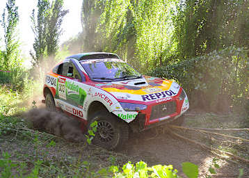 Luc Alphand im Mitsubishi