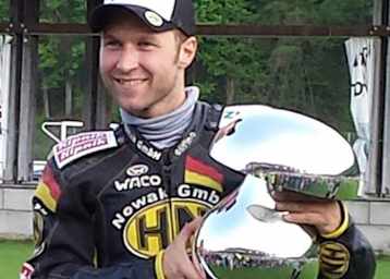 Martin Smolinski mit dem «Silbernen Schwammerling»