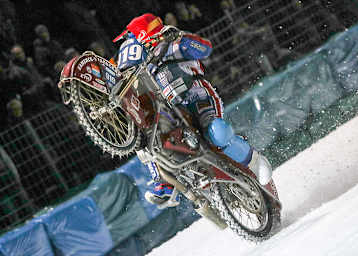 Sieger Dmitry Khomitsevich