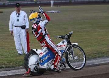 NEIN! In diesem Moment verendete die Zündung an Nicki Pedersens Bike