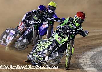 WM-Leader Artem Laguta (vorne)