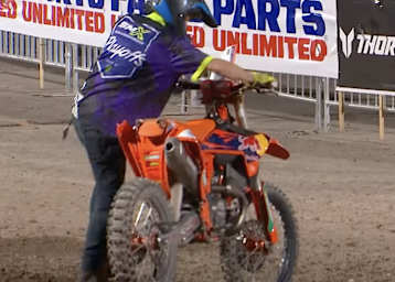 Das Bike von Chase Sexton sah nach dem Crash sehr mitgenommen aus