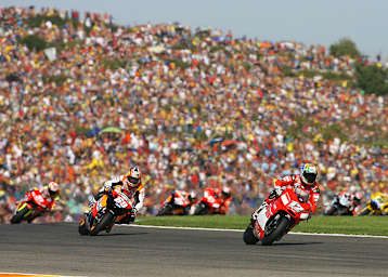 2006: Superbike-Weltmeister Troy Bayliss siegte als Ersatzmann von Sete Gibernau in Valencia