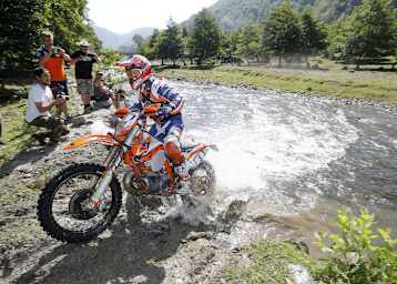 Andreas Lettenbichler stürmte am dritten Renntag zum Tagessieg