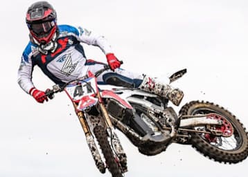 Trey Canard auf Hondas E-Crosser