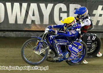 Bartosz Zmarzlik (gelb) und Maciej Janowski
