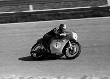 Giacomo Agostini 1971 auf dem Salzburgring